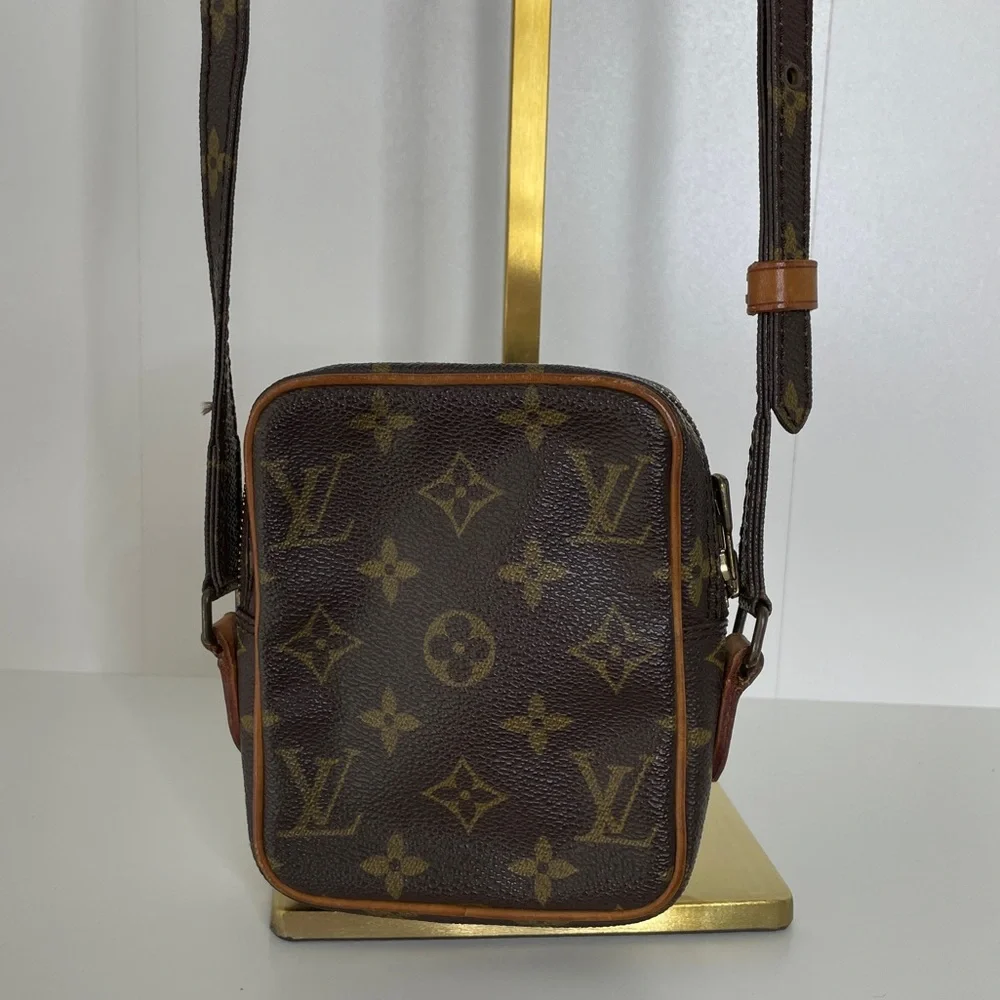 authentic with COA louis vuitton monogram mini danube crossbody bag - Picture 2 of 14